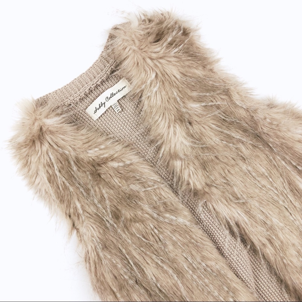 Sebby Nordstrom Tan Faux Fur Vest Size Medium